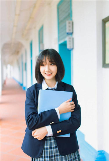 .com绿巨人视频在线播放截图1