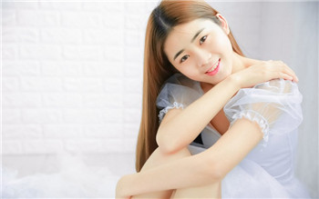 凹凸世界视频在线播放分享版：一品道门免费高清视频类似的