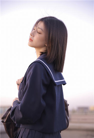 草莓丝瓜带你另眼看世界污解锁版截图2