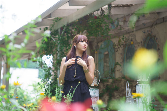 丝瓜草莓秋葵茄子鸭脖下载污免费版:一款不需要vip的永久播放软件