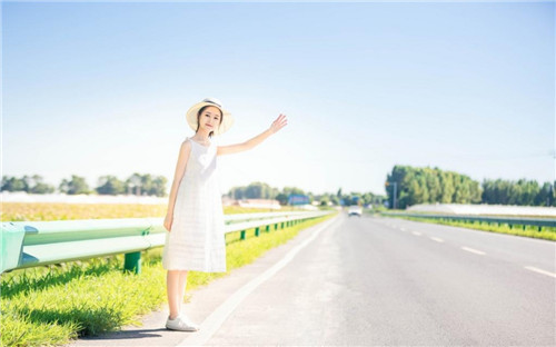 草莓丝瓜小猪app鸭脖蕾丝无限看免费版截图3