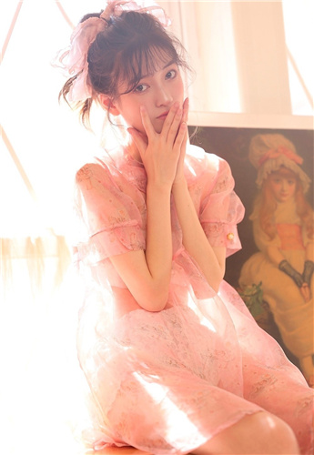 美女大秀直播的草莓视频app下载截图4