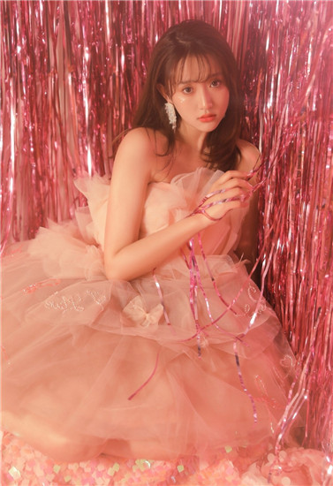 一个人在线观看WWW哔哩哔哩截图2