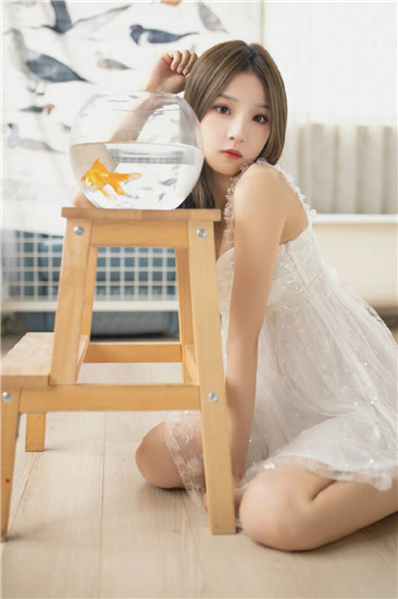 精品日产a一卡2卡三卡4卡乱截图3