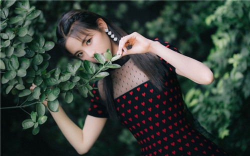 草莓向日葵鸭脖视频APP截图1