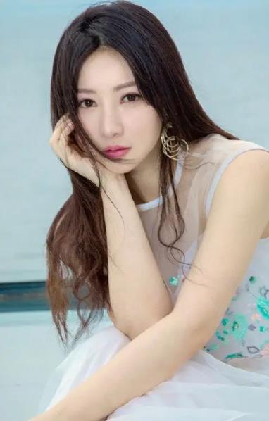 榴莲草莓香蕉秋葵丝瓜向日葵最新版下载截图1