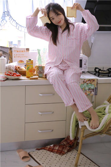 草莓丝瓜向日葵榴莲截图1