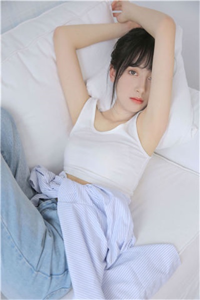 草莓樱桃丝瓜绿巨人秋葵榴莲免费看截图1