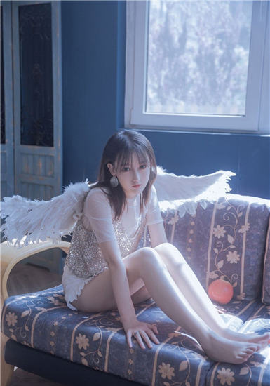 草莓榴莲向日葵秋葵香蕉免费绿巨人免费看截图2