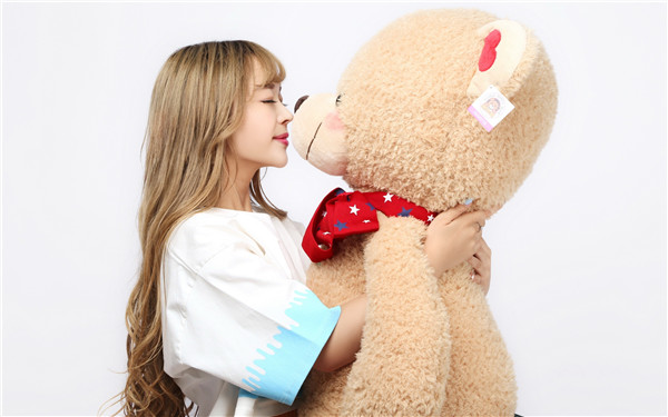 套路视频社交App最新版：美女小姐姐的魅惑你能抵抗多久