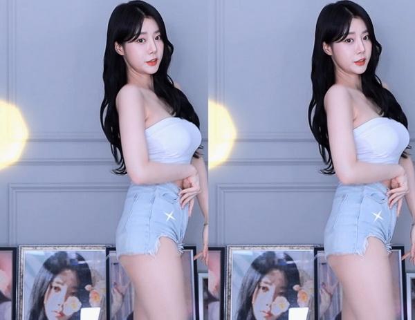 快手网红吐槽八戒八戒影视在线看片更新慢！平台委屈回复：没女主角啊！