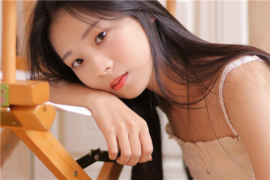 绿巨人向日葵草莓丝瓜芭乐鸭脖2022年：一款不需要VIP会员免费看的软件