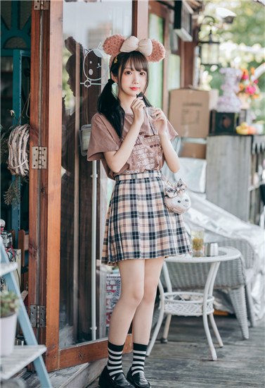 桃花后宫视频app截图3