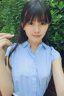 KK美女直播截图1