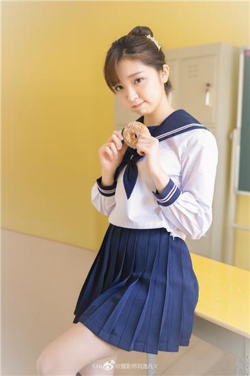 秋葵向日葵草莓丝瓜小猪榴莲ios截图1