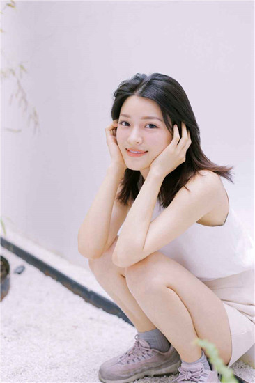 花季传媒黄版app下载3.0.3每天三次免费版截图1