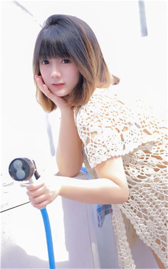 秋葵向日葵草莓丝瓜小猪榴莲ios截图2