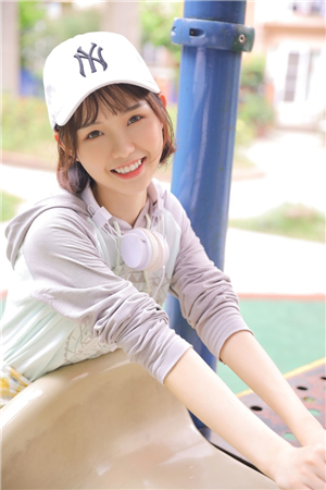 小猪视频app无限观看免费版每天都更新海量视频!网友:视频多到看不完!