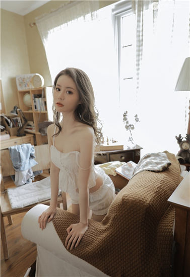 绿巨人视频草莓视频丝瓜视频软件18岁截图2