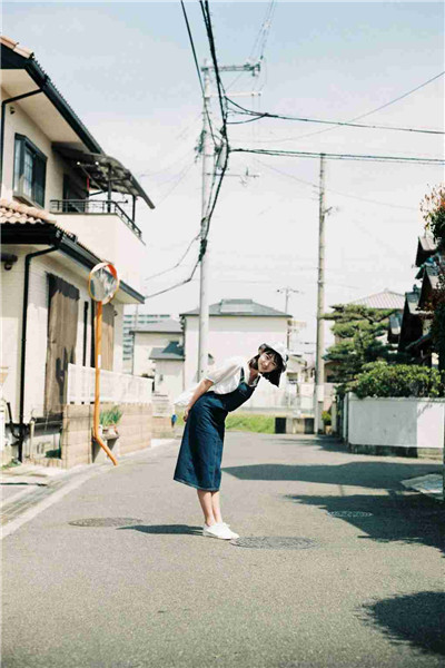 野花社区影视在线www官网最新免费版截图3