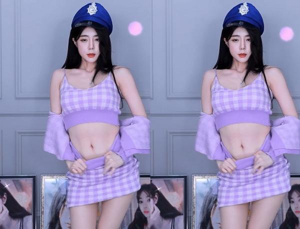 据传啦啦啦在线观看视频免费观看3的主播颜值高？网友：确实很好看