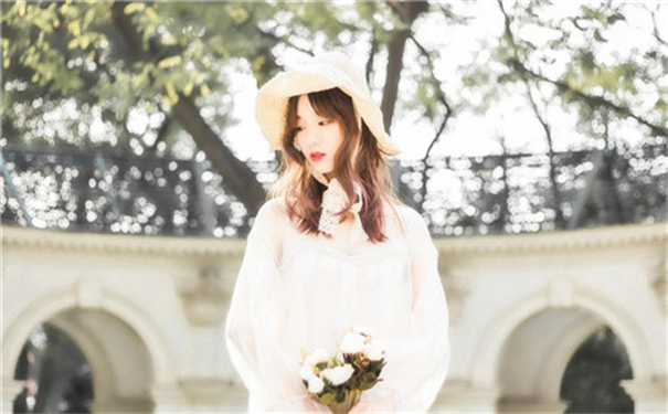 丝瓜秋葵草莓香蕉榴莲APP污内容精彩不断,网友表示:超级火爆