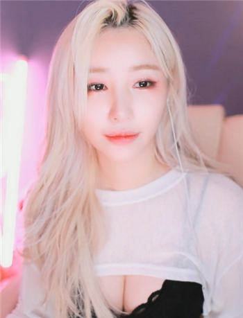 秋葵视频app无限观看破解版截图2