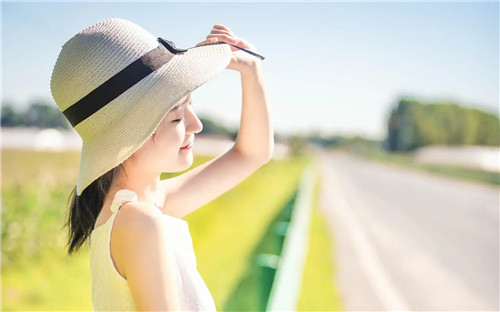 天堂…中文在线最新版在线支持画中画播放模式,网友:观看非常方便!