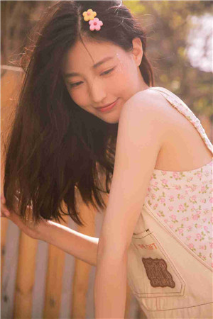 野花社区视频最新免费高清截图1