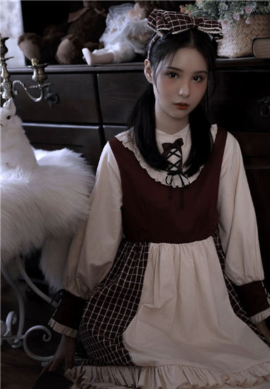 草莓视频秋葵视频芭乐绿巨人截图1