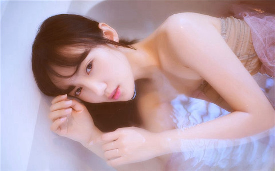 草莓秋葵向日葵榴莲鸭脖视频:精心引进提供用户观看的视频软件