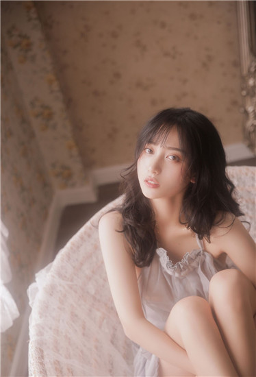 草莓榴莲向日葵秋葵香蕉免费绿巨人精简版截图4