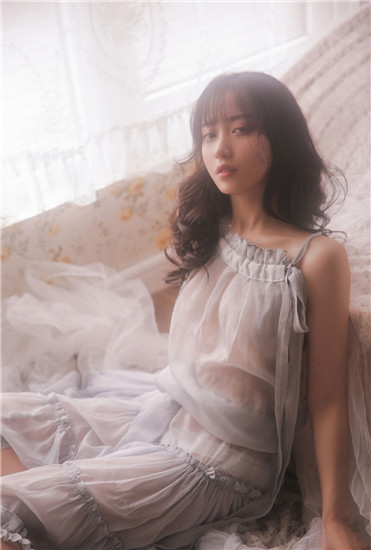 草莓榴莲向日葵秋葵香蕉免费绿巨人精简版截图3