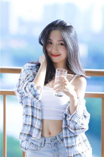 草莓芭乐丝瓜绿巨人榴莲香蕉2023免费版截图3