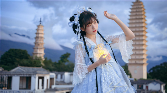 榴莲视频草莓幸福宝视频截图1