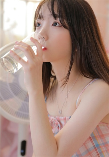 中文天堂最新版资源WWW：提供高清视频资源、让你放松开心的手机软件