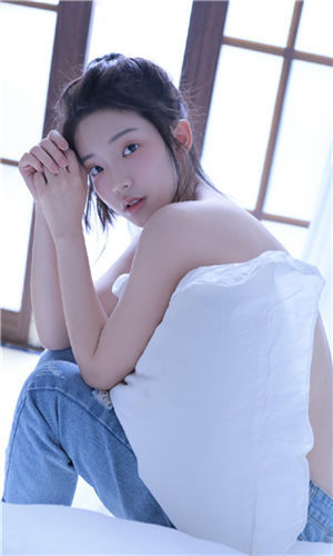 草莓丝瓜秋葵向日葵绿巨人解锁版截图3