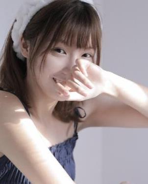 草莓榴莲向日葵秋葵香蕉免费绿巨人手机版截图2