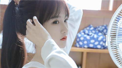 忘忧草社区WWW日本直播中文版：让我们都快乐十分的播放影像利器