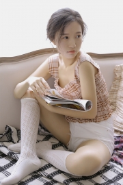 一二三四区产品乱码芒果免费版截图4