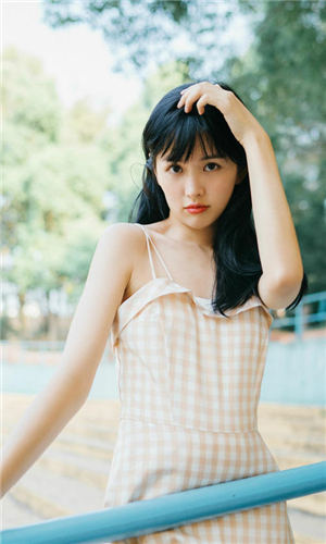 草莓丝瓜向日葵18聚合破解版截图2