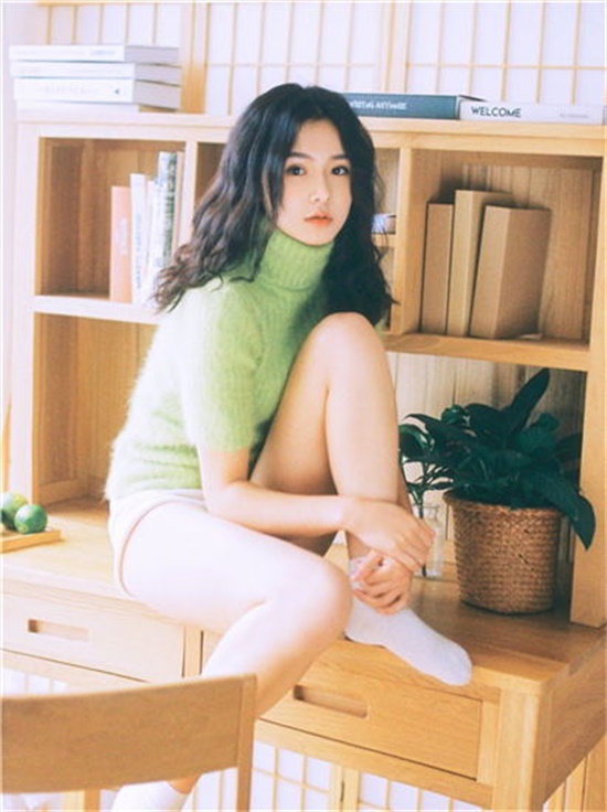 依恋视频观看免费高清直播www截图1