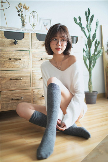 果冻传媒一二三工厂免费观看截图1