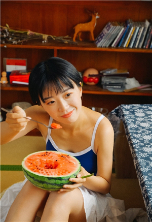 榴莲香蕉草莓向日葵丝瓜秋葵视频截图1