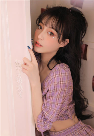 草莓香蕉绿巨人秋葵无限制版截图2