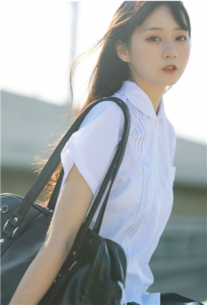 色多多污APP免费下载截图1