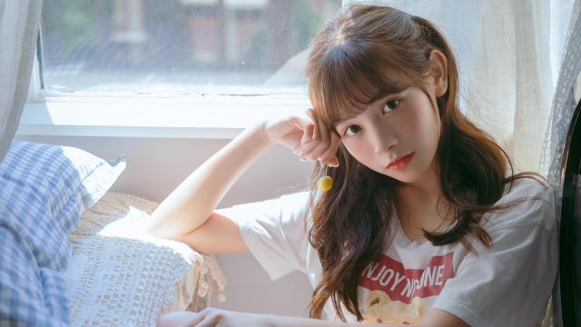 国产麻豆蜜桃果冻传媒视频截图1