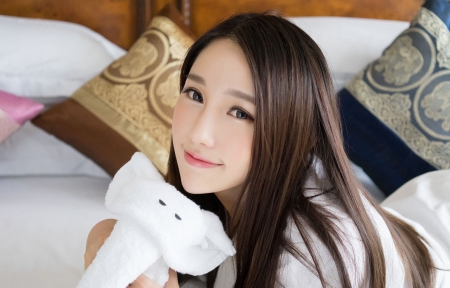 草莓+香蕉+丝瓜+秋葵+香草+榴莲免费版：已解锁所有付费权限免费看