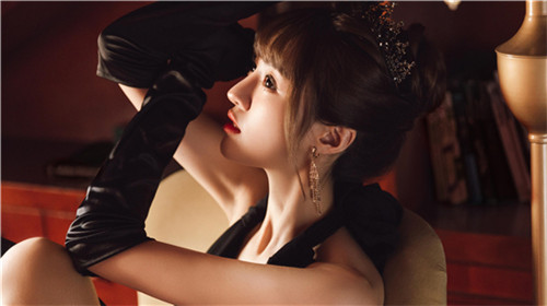 草莓樱桃丝瓜绿巨人秋葵香蕉ios无限看：草莓香蕉菠萝秋葵黄瓜丝瓜