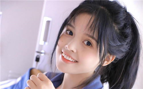 丝瓜草莓榴莲向日葵秋葵蕾丝最新版:精彩视频都可以无限进行点播的手机软件